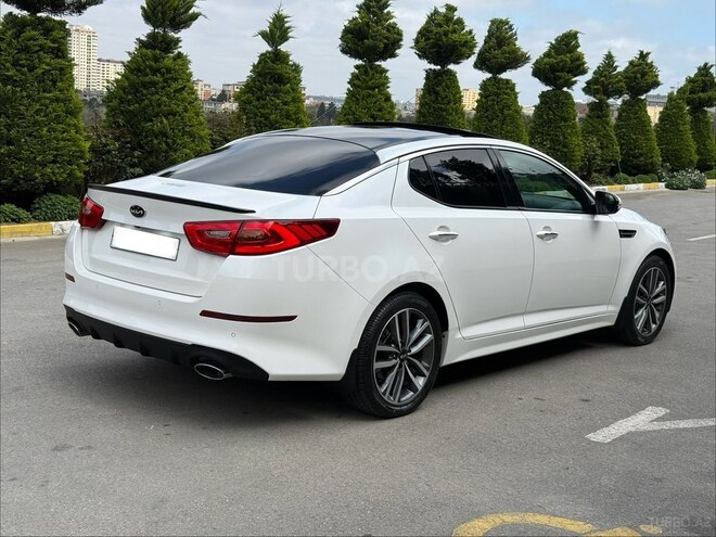 Kia Optima-4