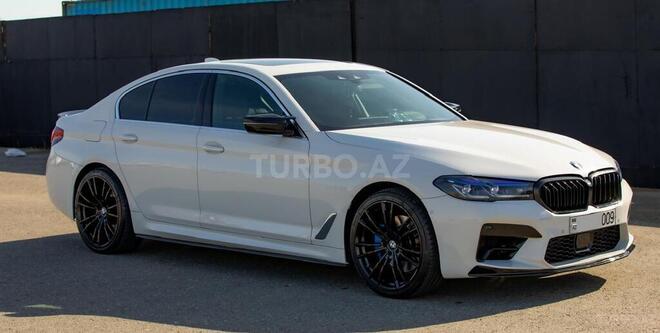 BMW 530e-6