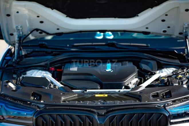 BMW 530e-15