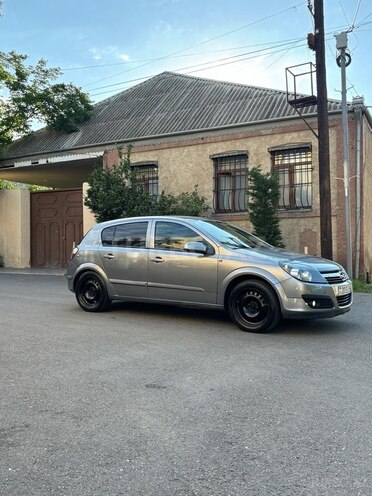 Opel Astra-3