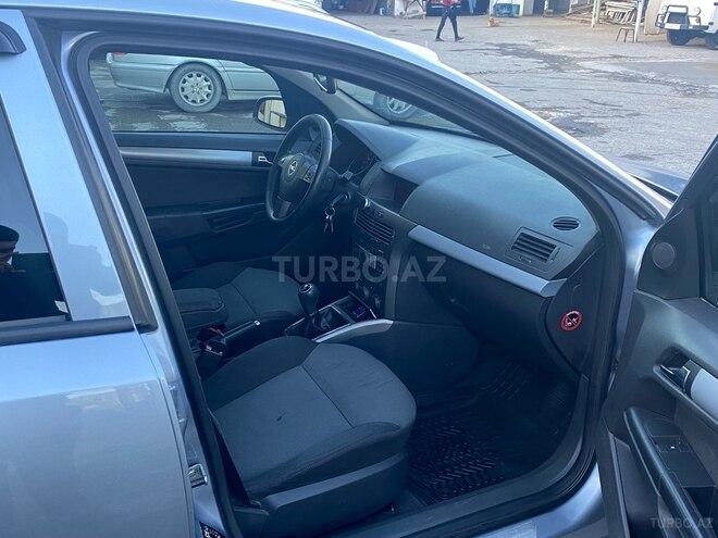 Opel Astra-9