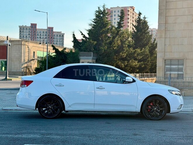 Kia Cerato-3