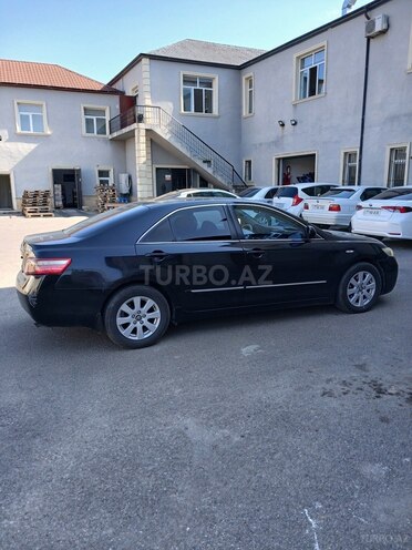Toyota Camry-3