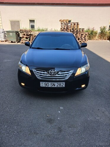 Toyota Camry-1