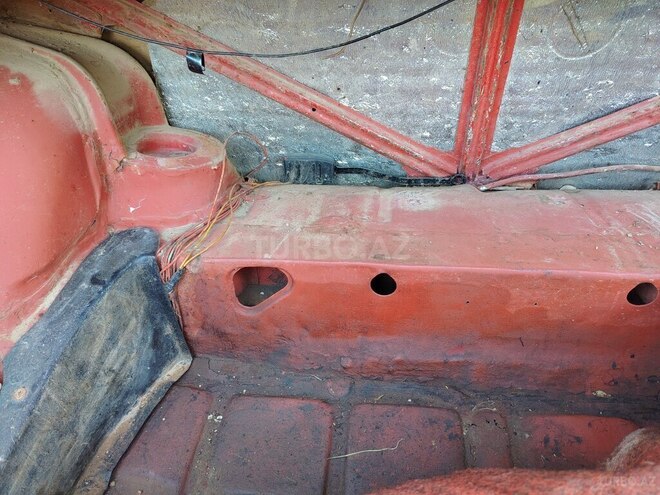 LADA (VAZ) 2106-4