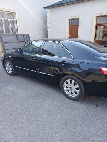 Toyota Camry-5