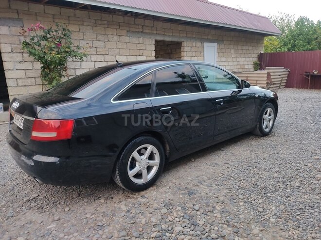 Audi A6-4