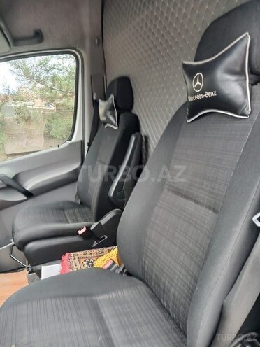 Mercedes Sprinter 515-8
