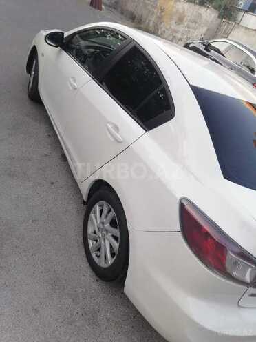 Mazda 3-3