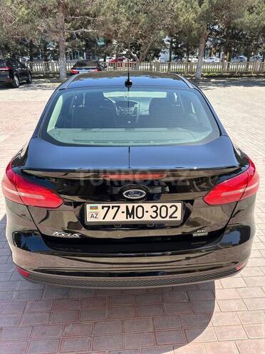 Ford Focus-3