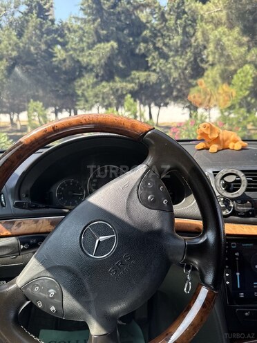 Mercedes E 320-14