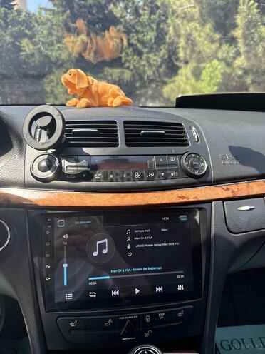 Mercedes E 320-15