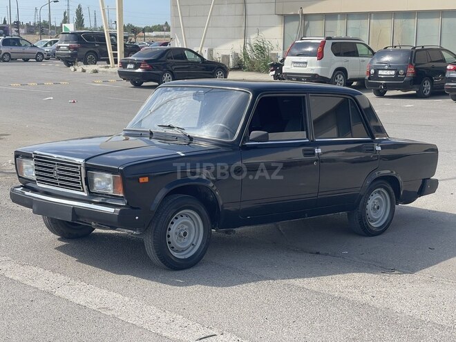LADA (VAZ) 2107-4