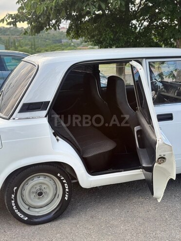 LADA (VAZ) 2107-8