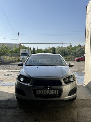 Chevrolet Aveo-4