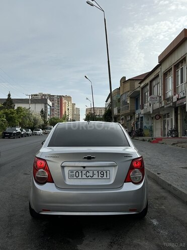 Chevrolet Aveo-2