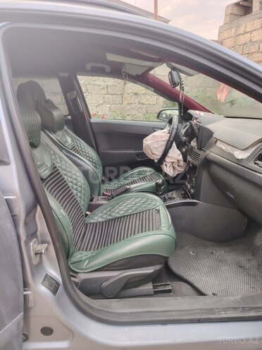Opel Astra-10