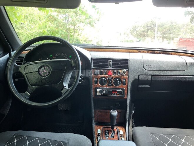 Mercedes C 200-3