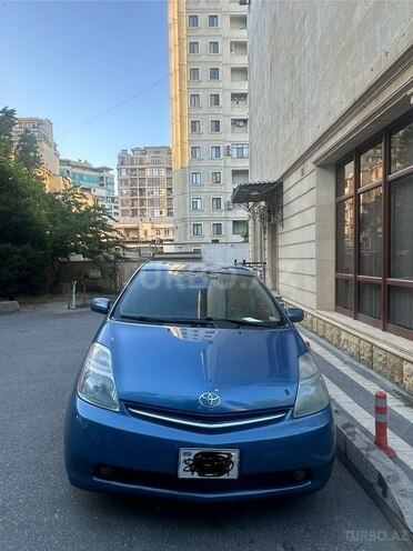Toyota Prius-1