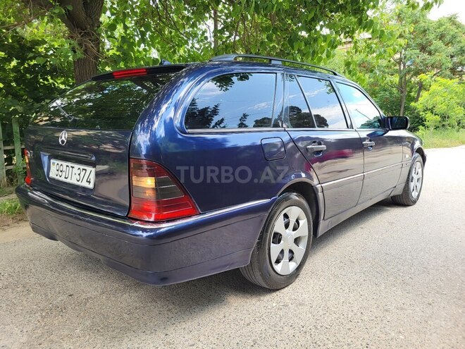 Mercedes C 200-10