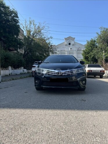 Toyota Corolla-1