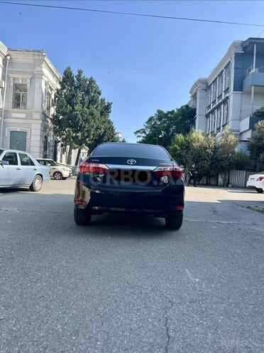 Toyota Corolla-2