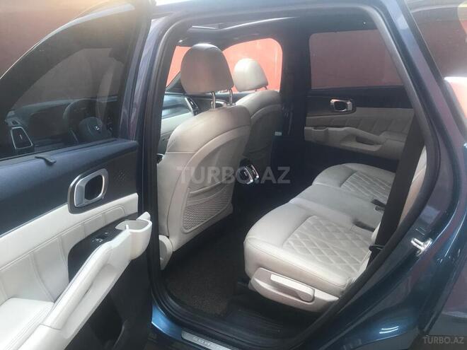 Kia Sorento-11