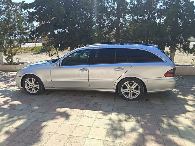 Mercedes E 220-5