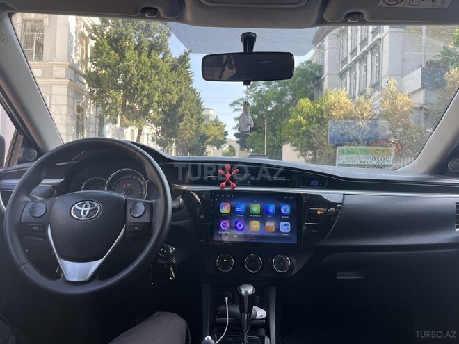 Toyota Corolla-5