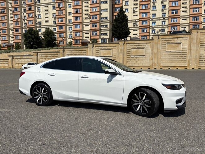 Chevrolet Malibu-3