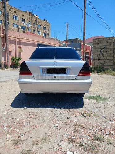 Mercedes C 220-3