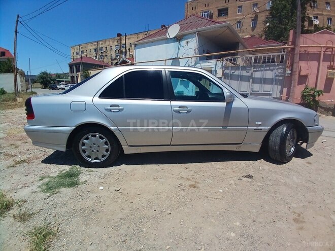 Mercedes C 220-8