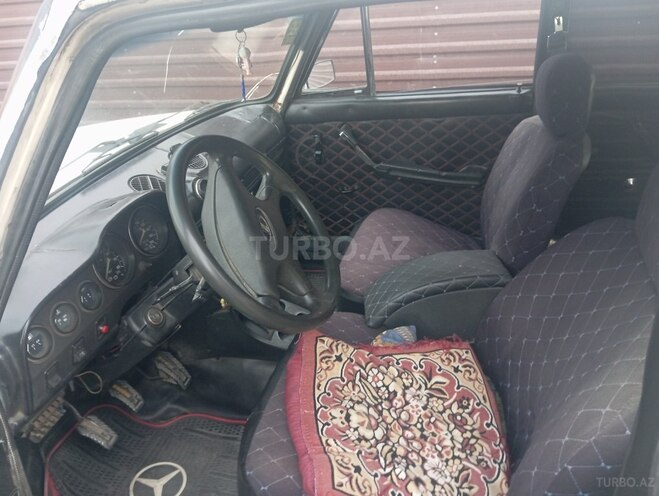LADA (VAZ) 2106-3