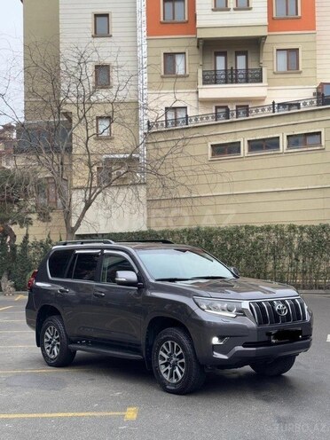 Toyota Land Cruiser Prado-1