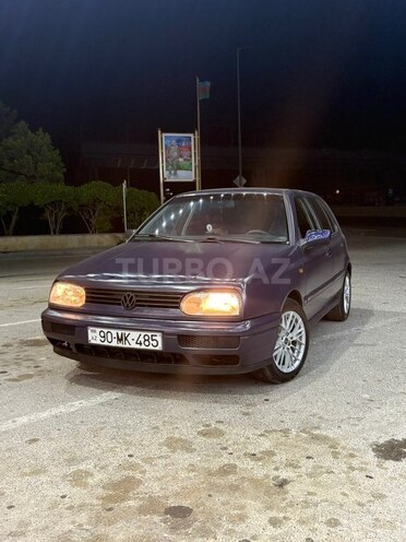 Volkswagen Golf-3