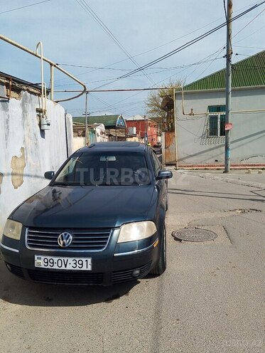 Volkswagen Passat-2