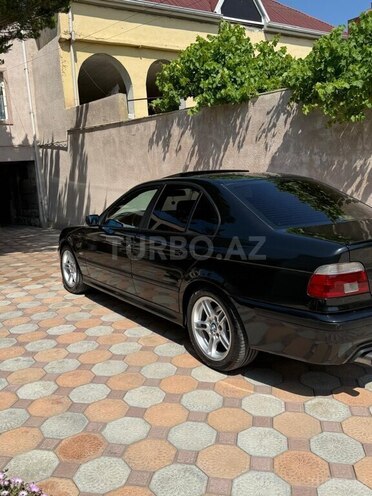 BMW 530-3