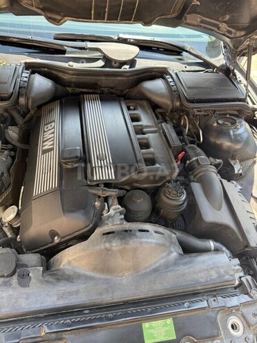 BMW 530-7