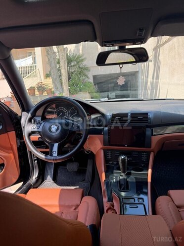 BMW 530-8
