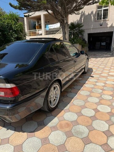 BMW 530-9