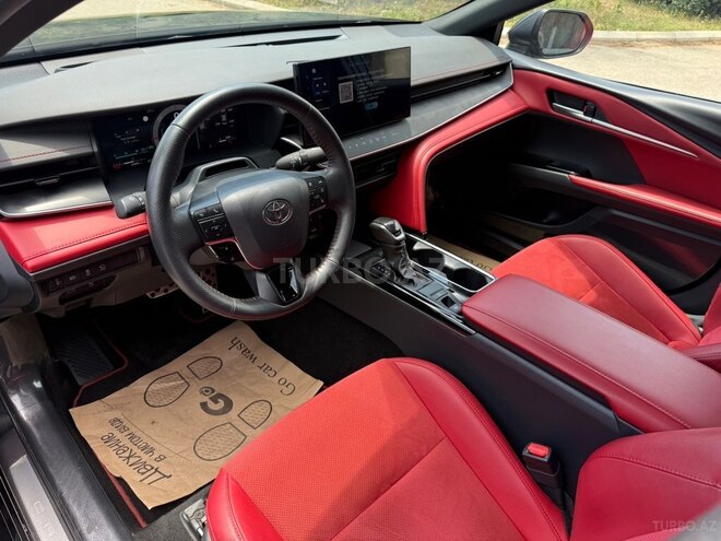Toyota Camry-9