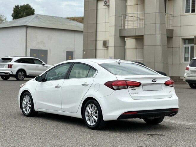 Kia Cerato-6