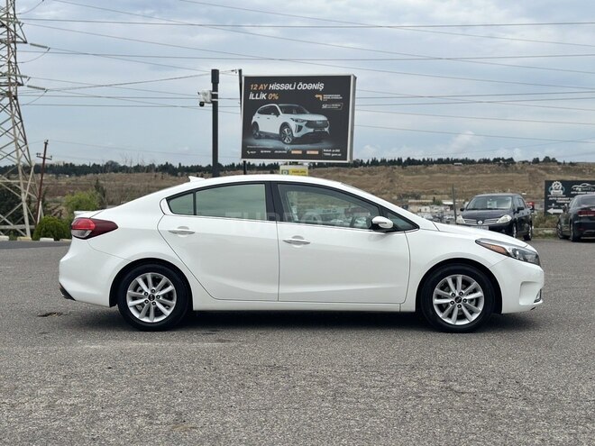 Kia Cerato-4