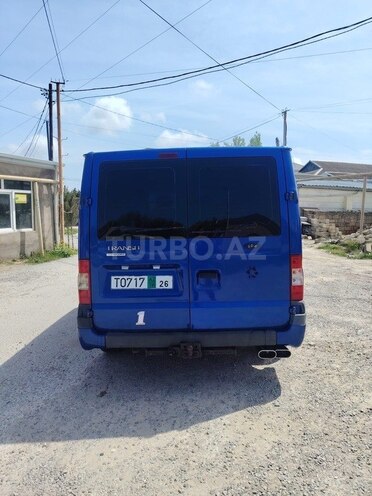 Ford Transit-2