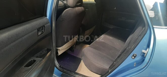 Toyota Prius-5