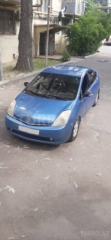 Toyota Prius-1