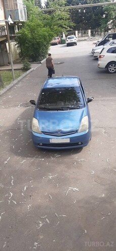 Toyota Prius-2