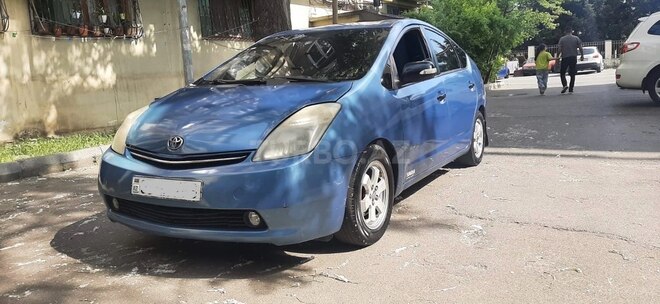 Toyota Prius-16