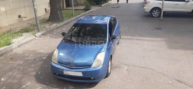 Toyota Prius-7