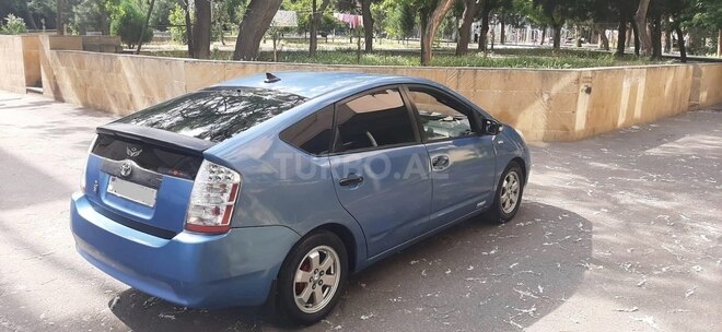 Toyota Prius-10